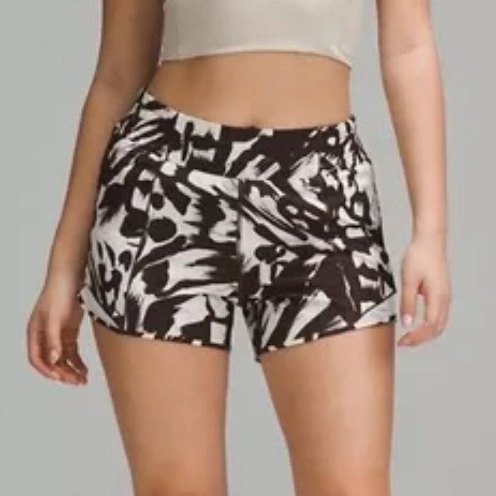 lululemon Hotty Hot HR 4" Lined MBBE/Bone Shorts Size 6